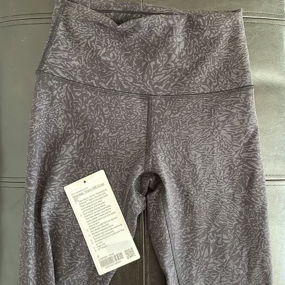 Wunder train HR crop 23” Brand new - Picture 3 of 3